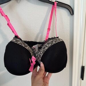 32DD Brand new bra